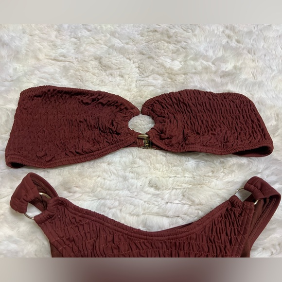 2 piece bathing suit - Picture 2 of 3